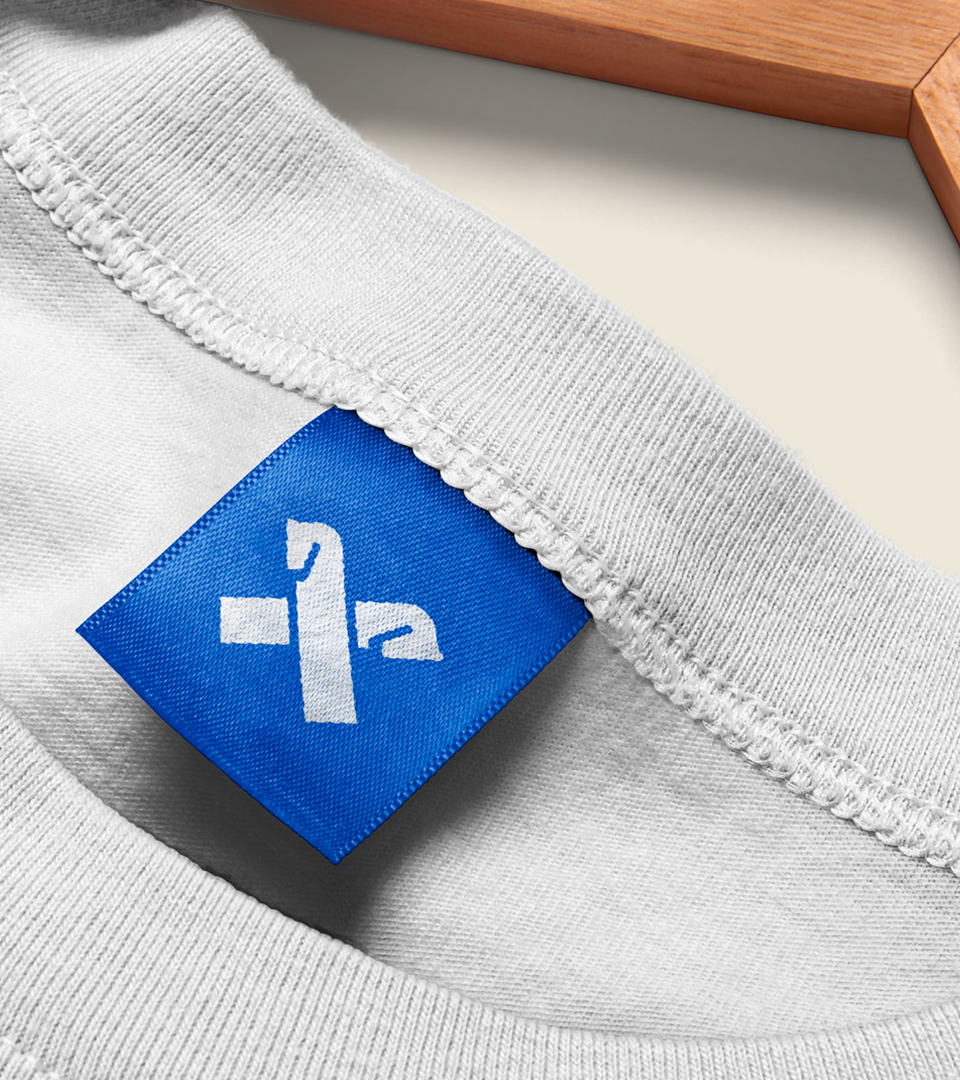 Concordia_wirDesign_Bildzeichen_Shirt_960x1080